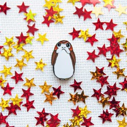 016-032-10-1 1 Значок (брошь) Порг